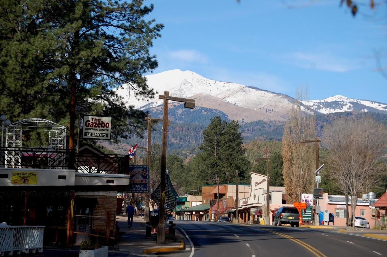 Villa Midtown Riverfront 2 à Ruidoso Extérieur photo